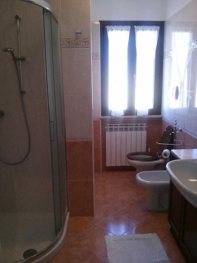 New Apartment Private Parking Bardolino Buitenkant foto
