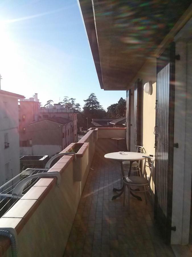 New Apartment Private Parking Bardolino Buitenkant foto