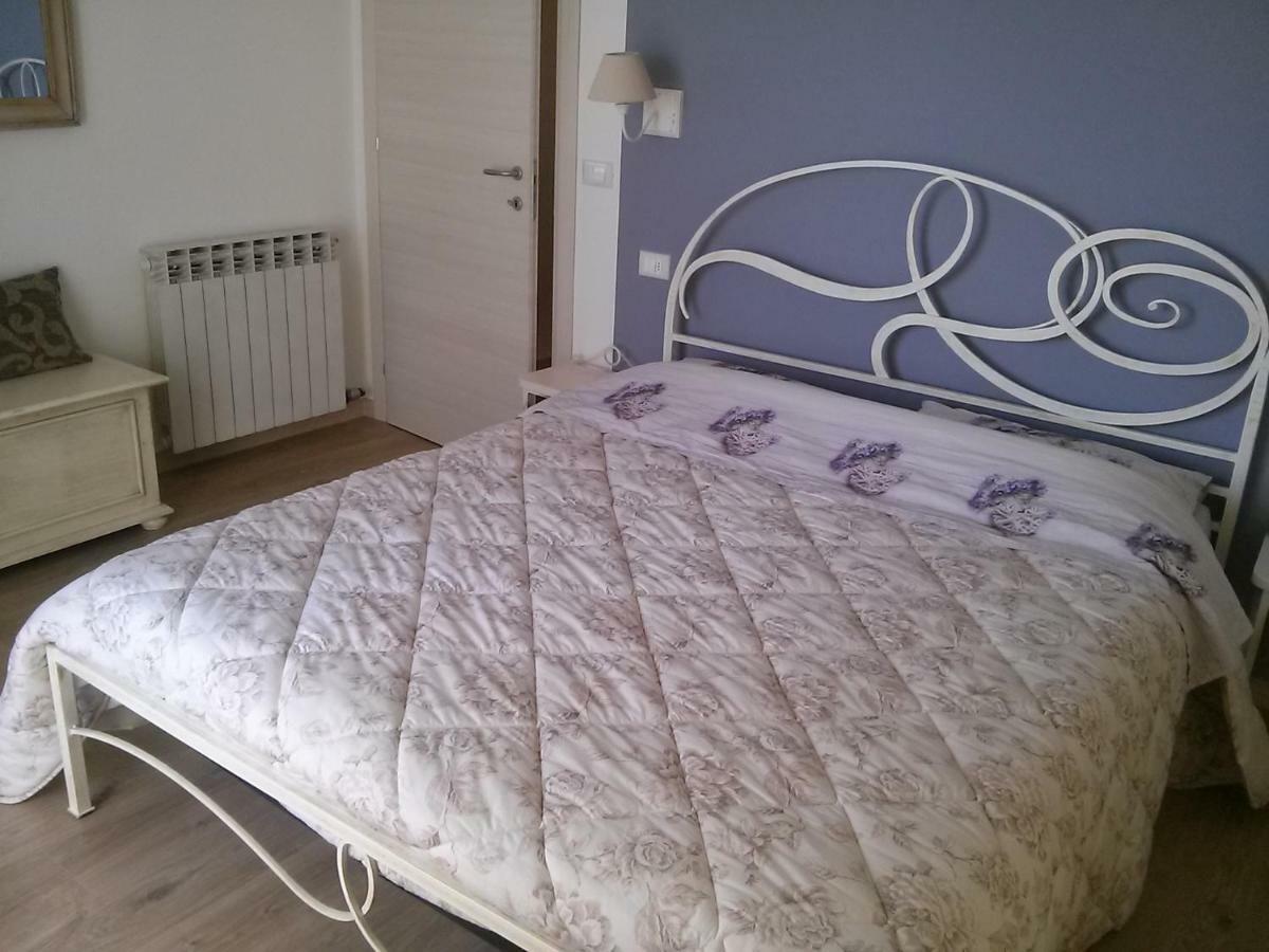 New Apartment Private Parking Bardolino Buitenkant foto