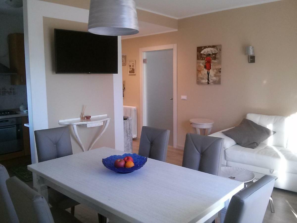 New Apartment Private Parking Bardolino Buitenkant foto